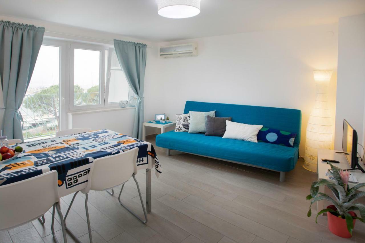 Apartments Nika 茨里克韦尼察 外观 照片